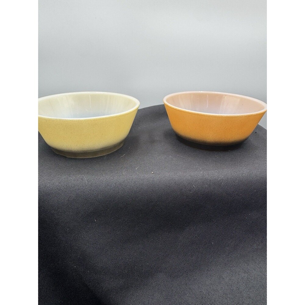 Vintage Anchor Hocking Fire King Cereal Bowl Set Of 2 With Black Base